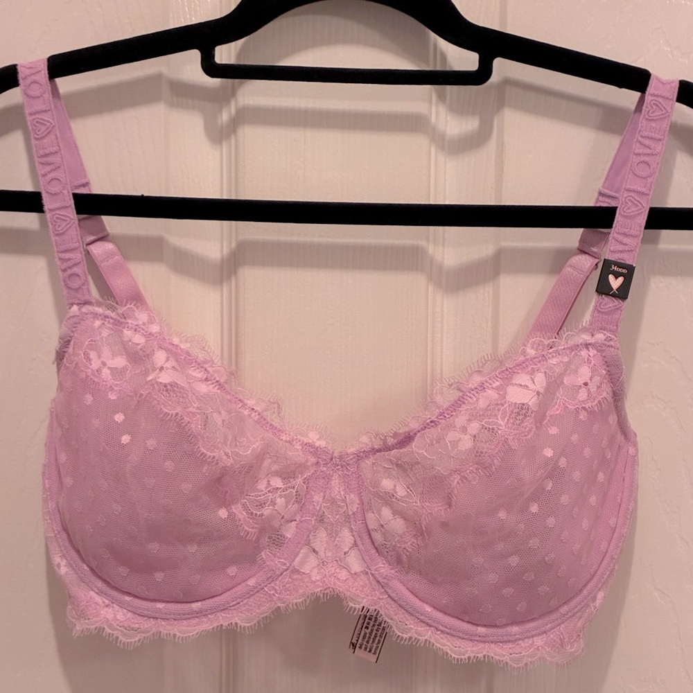 NWT Victoria's Secret Lavender Lace Bra SZ 34DDD / 34F style no padding push up